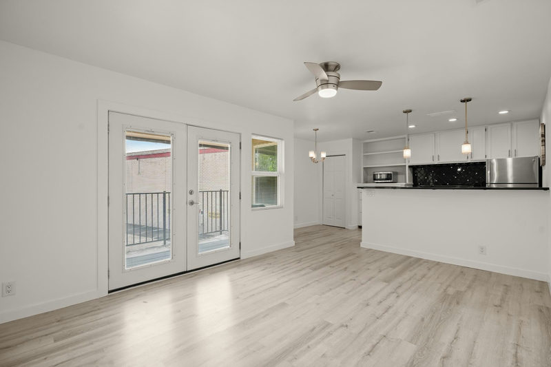 2600 Penny Lane Ln #211 — exterior