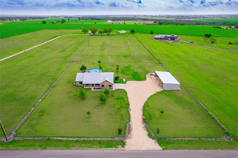 877 County Road 455 — exterior