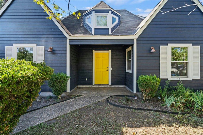 5205 Calais Ct — exterior