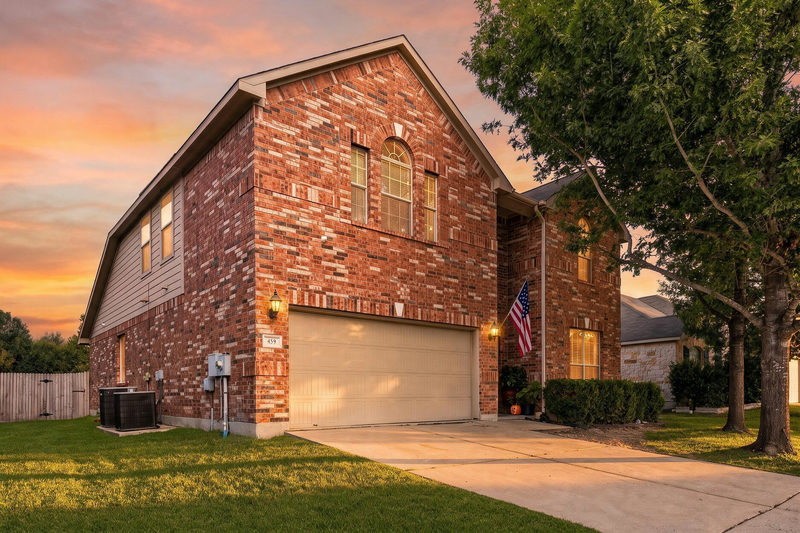 459 Sandstone Trl — exterior