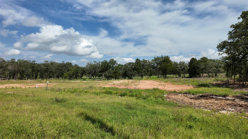 160 Los Robles Rd — exterior