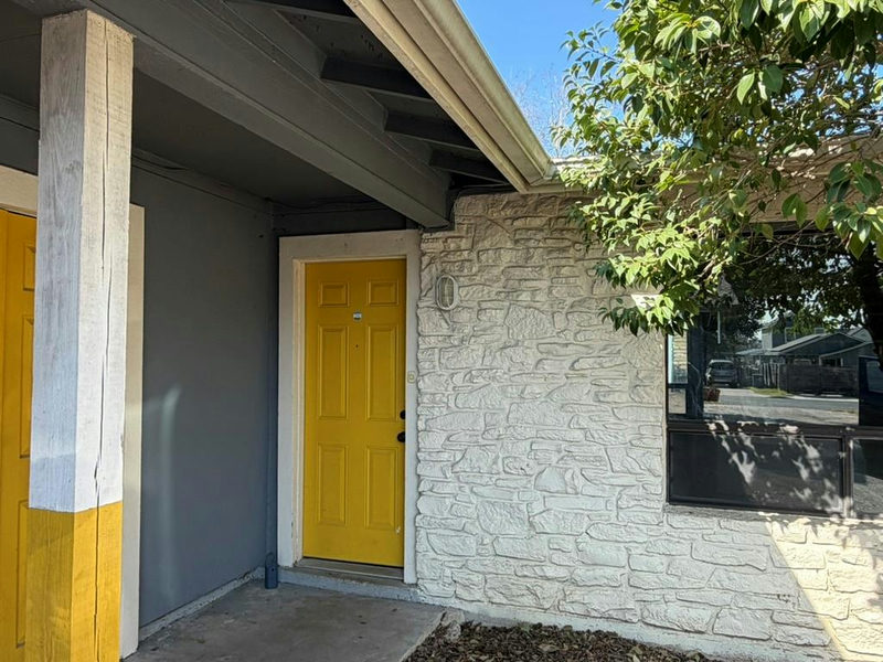 7404 Bethune Ave — exterior