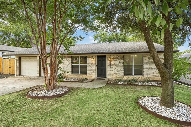 6905 Tulane Dr — exterior