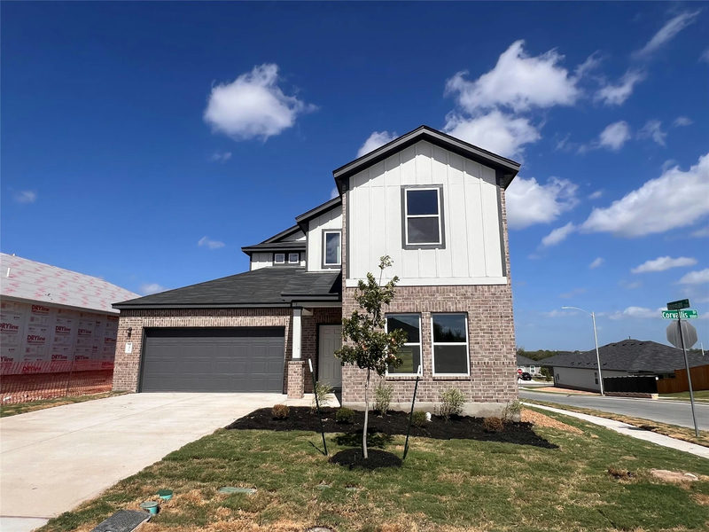 9400 Corvallis Dr — exterior