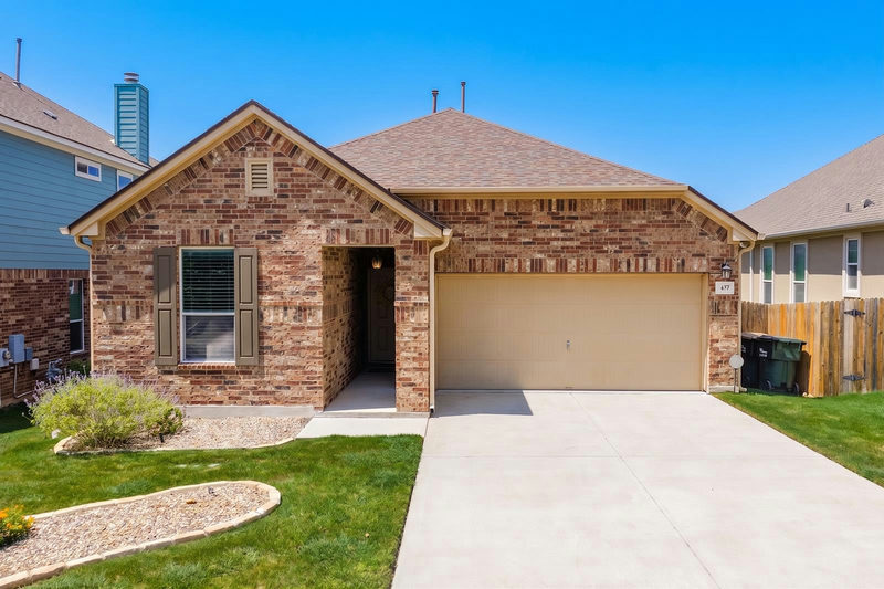 437 Sheepshank Dr — exterior