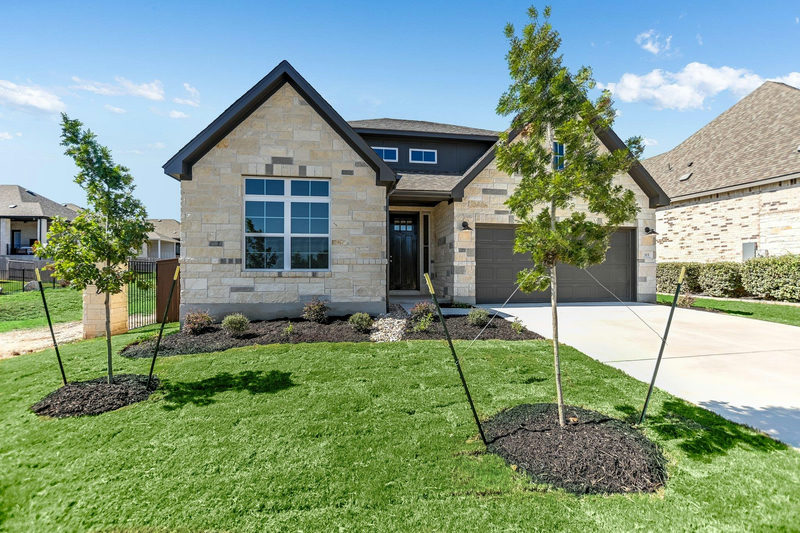 315 Fountain Grass Dr — exterior