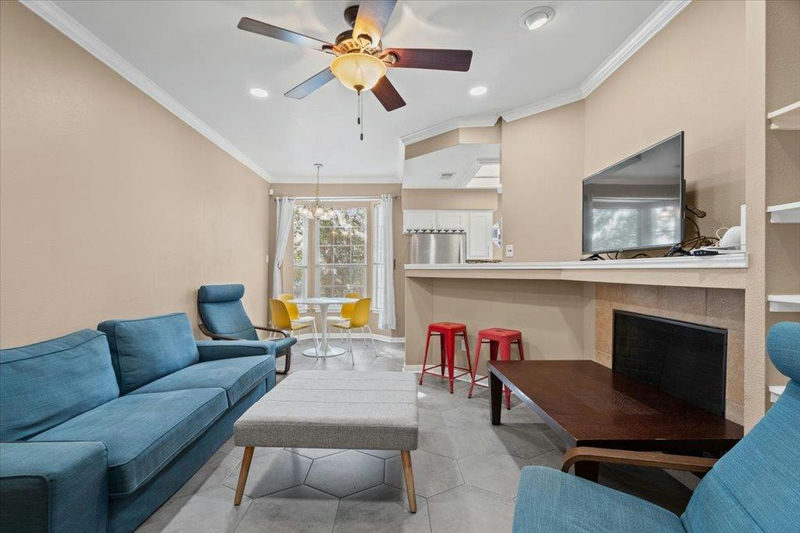 3111 Tom Green St #111 — exterior
