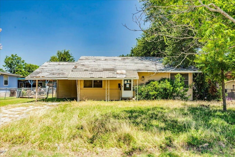 1408 Circle Dr — exterior