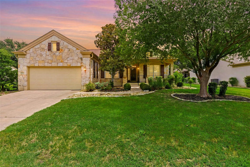 311 Rio Grande Loop — exterior
