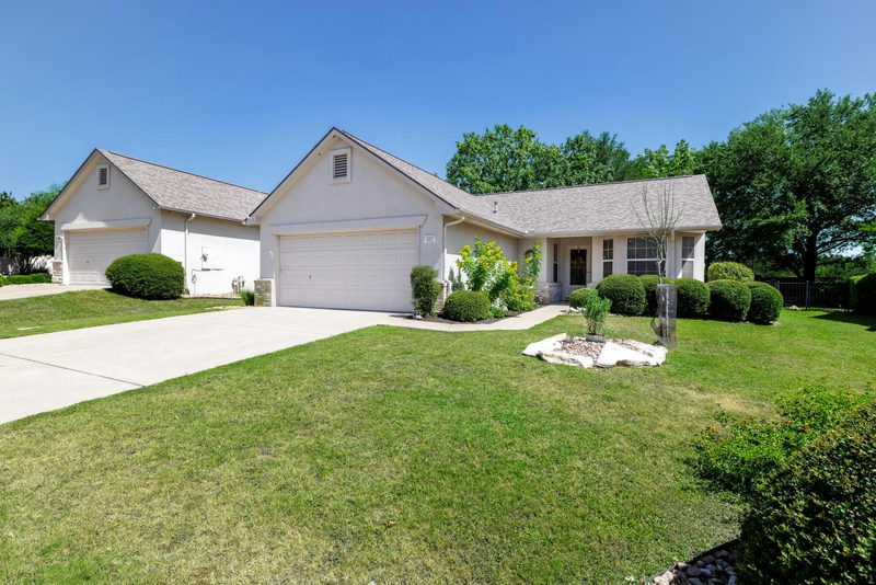 102 Whitewing Way — exterior