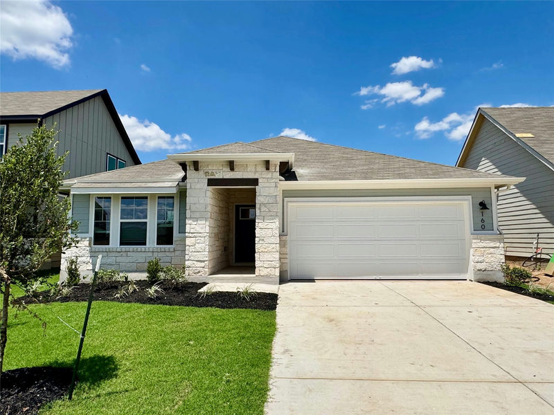160 Coopers Hawk Crst — exterior