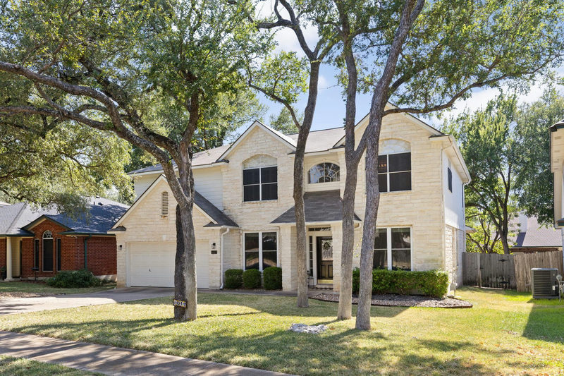8017 Luling Ln — exterior