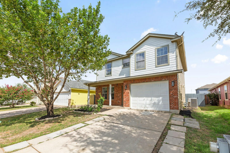 5008 Irvine Ln — exterior