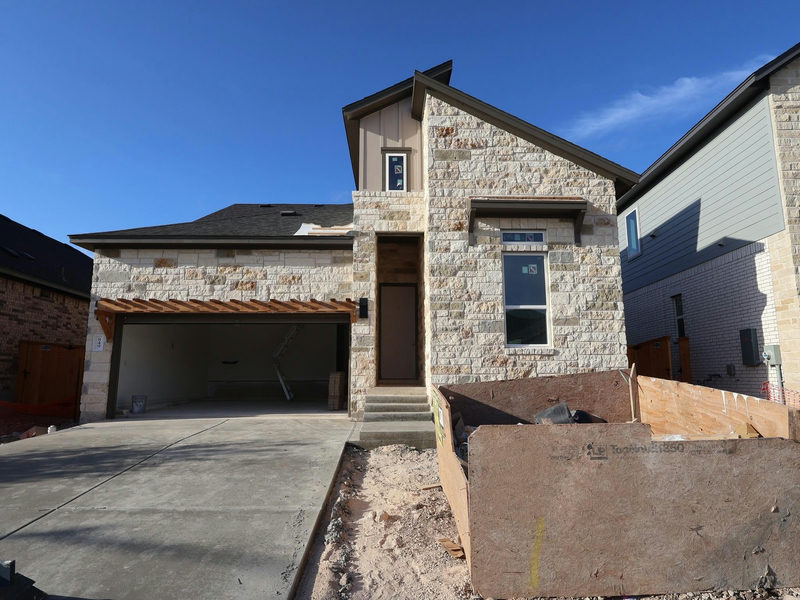 849 Corvallis Dr — exterior
