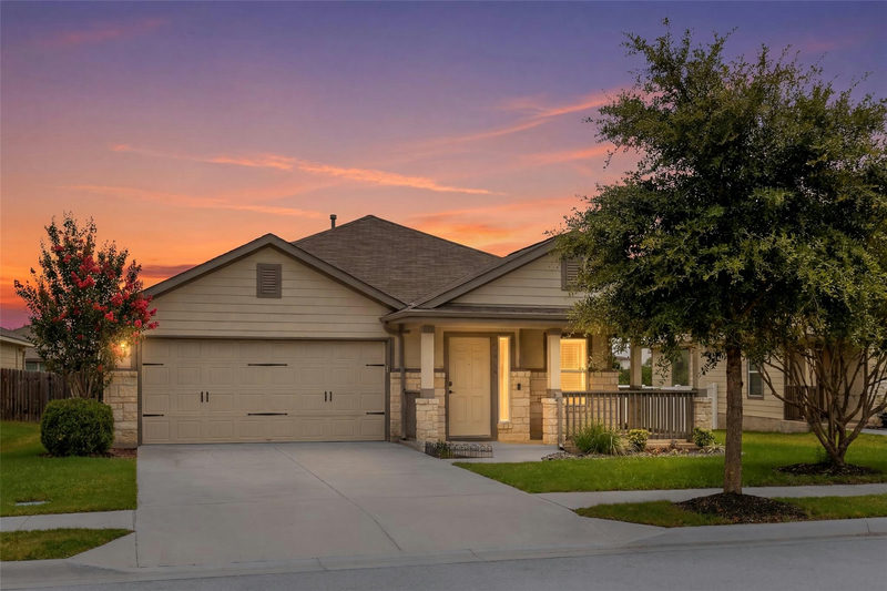 18519 Bandelier Dr — exterior