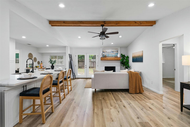2110 Malvern Hill Dr — exterior