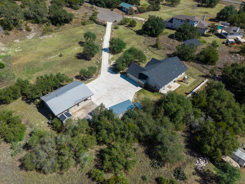 185 Valley Sierra Ln — exterior