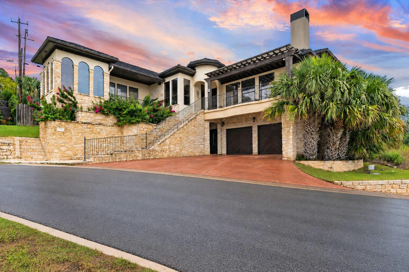 5138 Mansfield View Ct — exterior