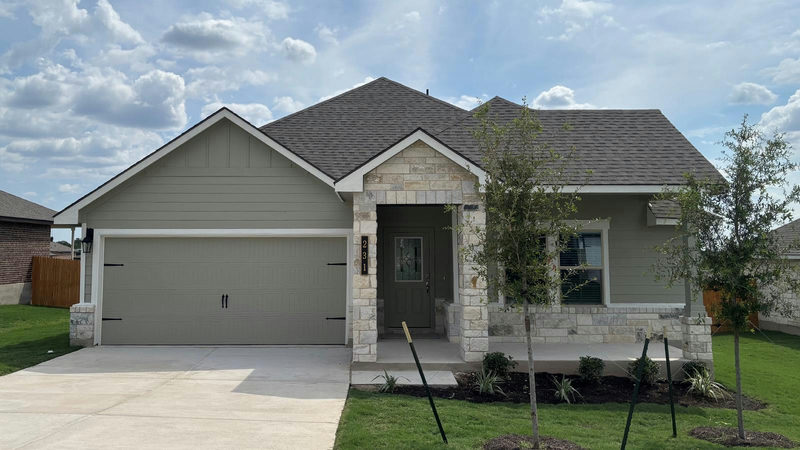231 Water Well Rd — exterior
