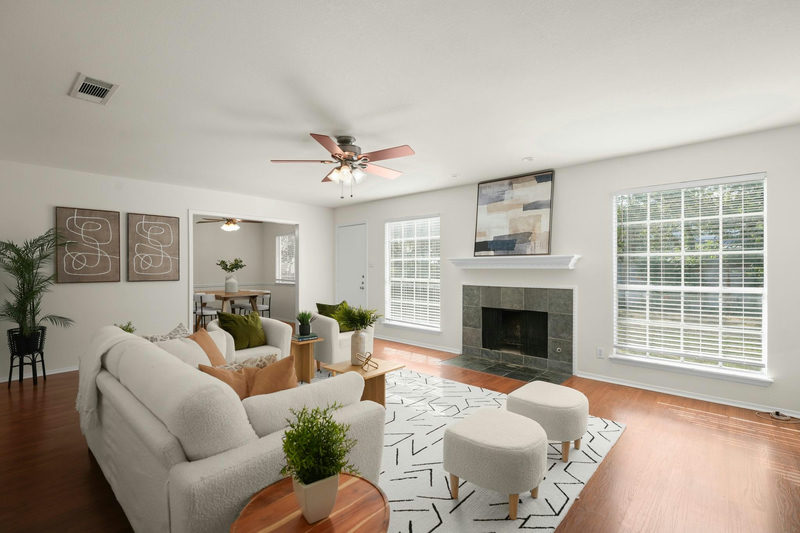 11709 Sterlinghill Dr — exterior