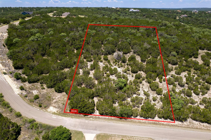 2600 Whitewater Dr — exterior