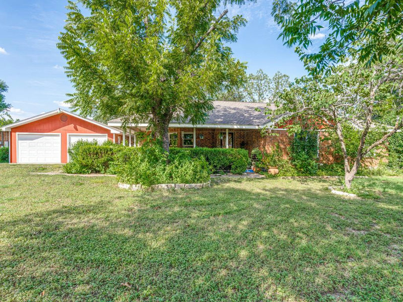 1035 Palomino Rd — exterior
