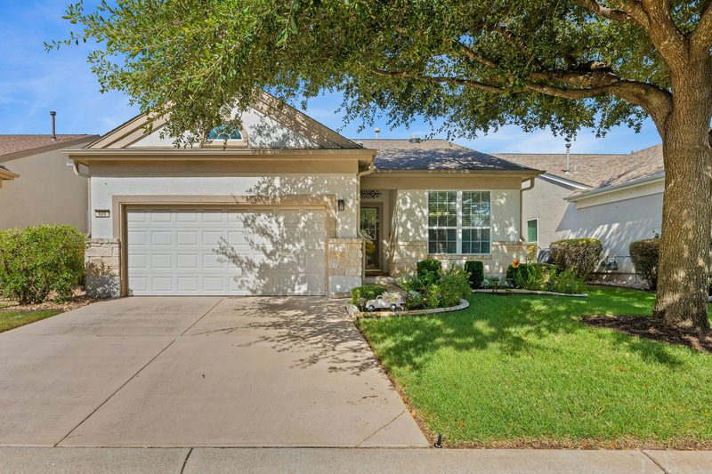 605 Farm Hill Dr — exterior