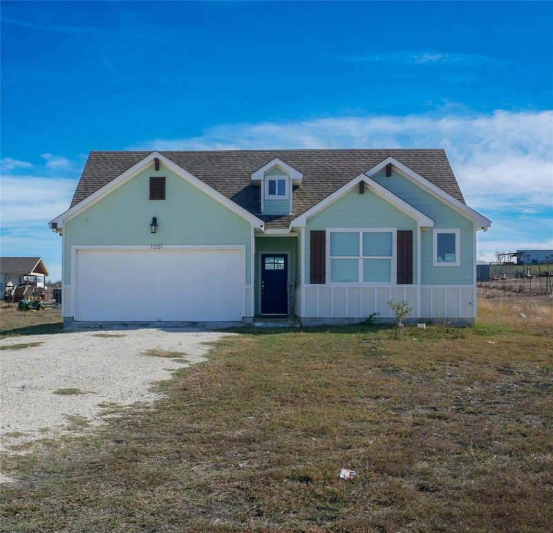 1351 County Road 419 — exterior