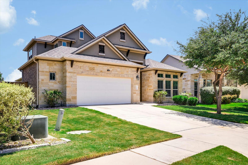 3236 Hidalgo Loop — exterior
