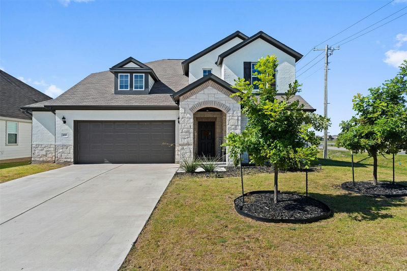 100 Panico Rd — exterior
