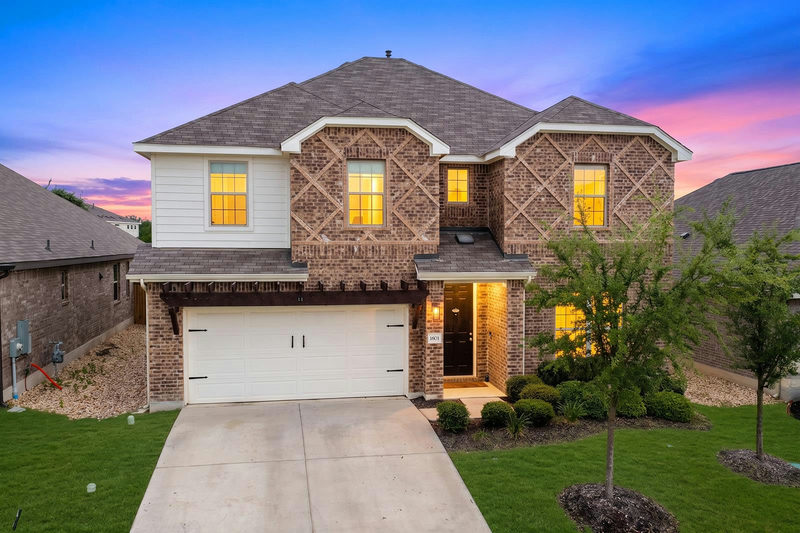 1601 Harrongton Way — exterior
