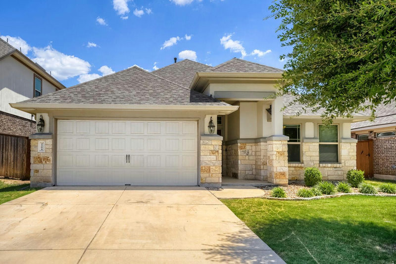 2204 Bonavista Way — exterior
