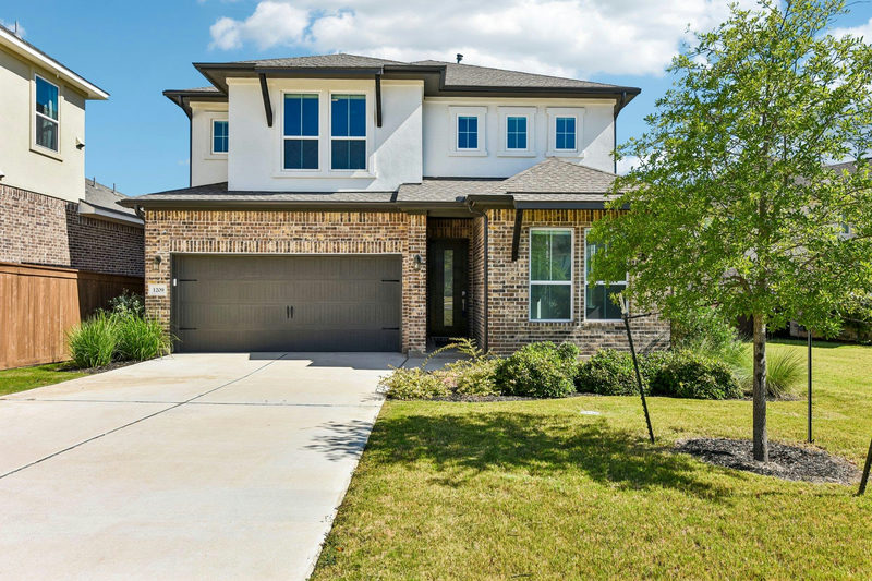 1209 Willie Ranch Way — exterior