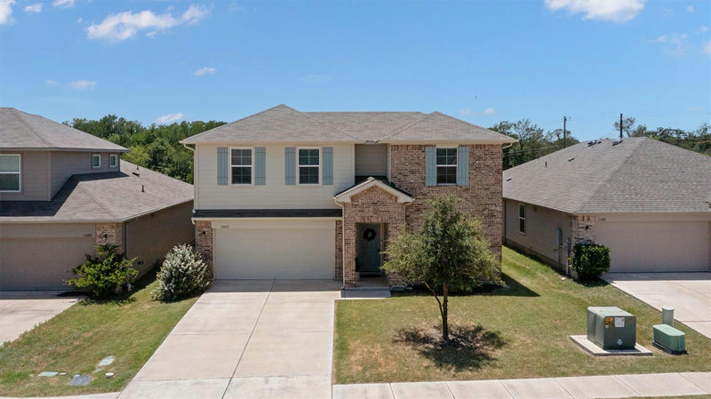 13005 Brahmin Dr — exterior