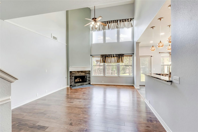 20913 Mandrake Dr — exterior