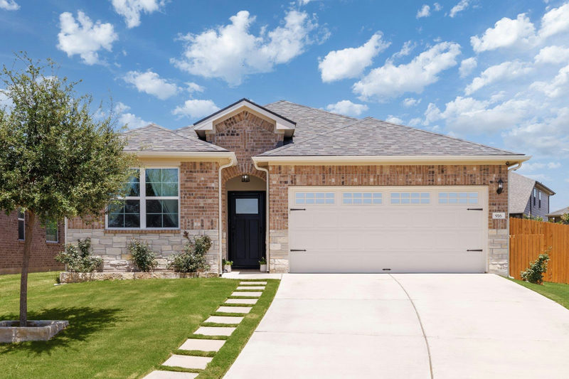 916 Scott Ct — exterior