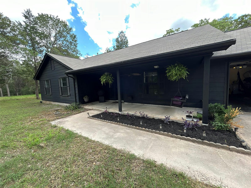 120 Rocky Ln — exterior