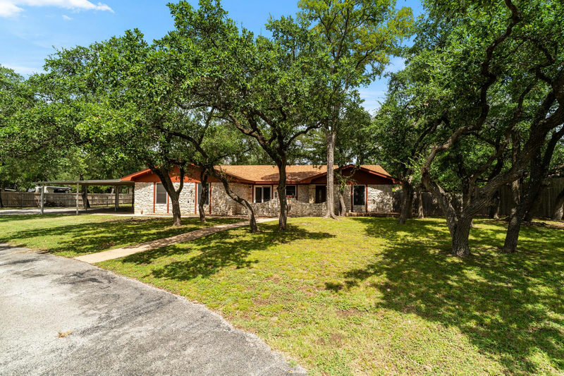 4120 Granada Dr — exterior