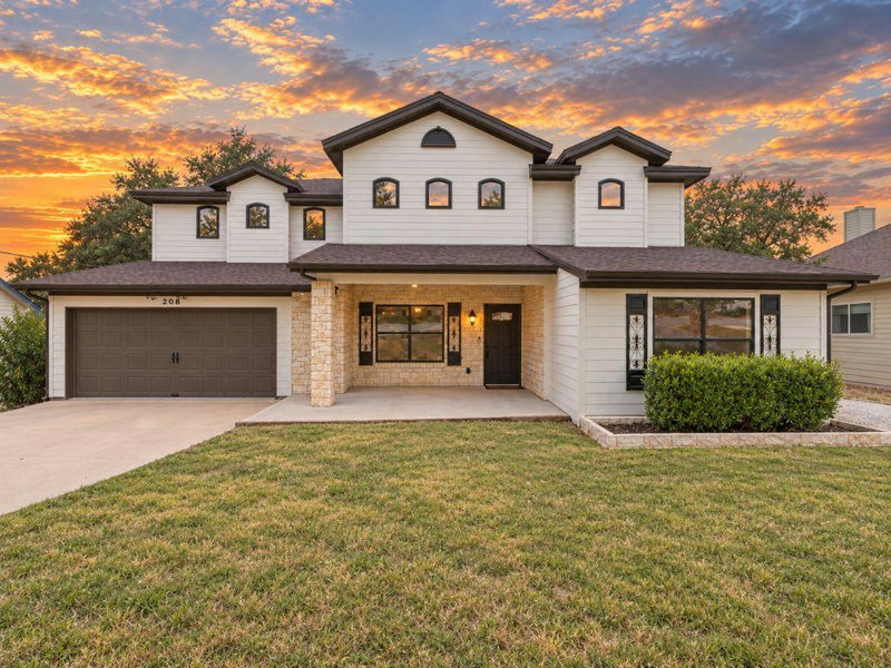 206 Errol Dr — exterior
