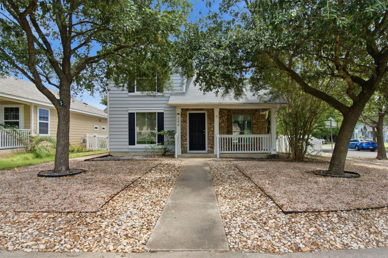 244 Sampson — exterior