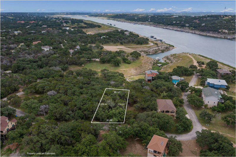 21715 Heather Dr — exterior
