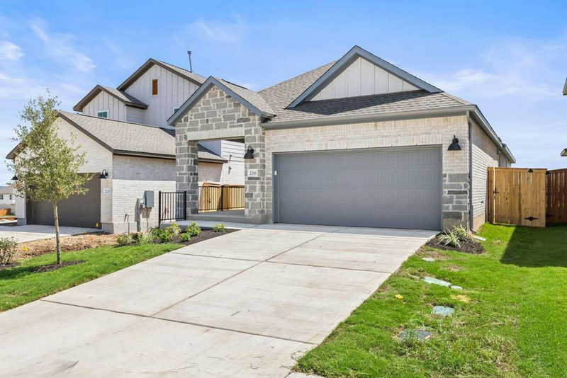 216 High Valley Drive — exterior