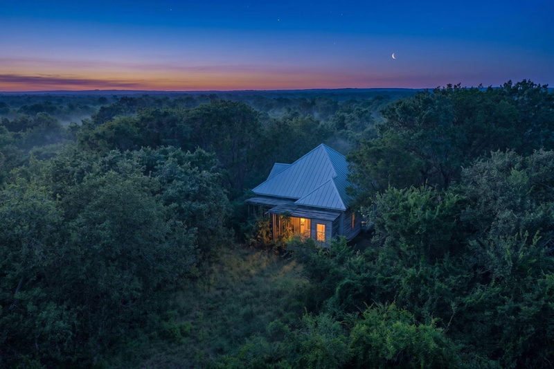 4791 County Road 473 — exterior