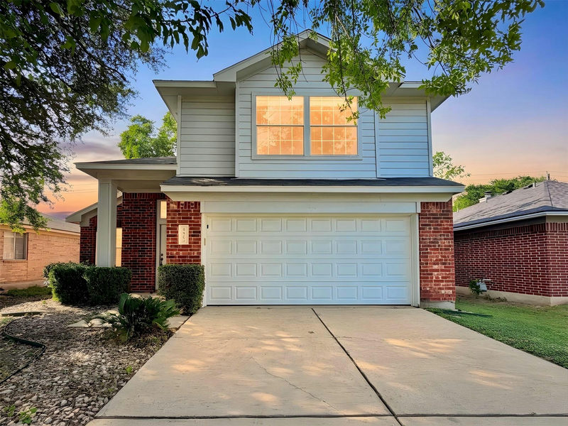 9802 Copper Creek Dr — exterior