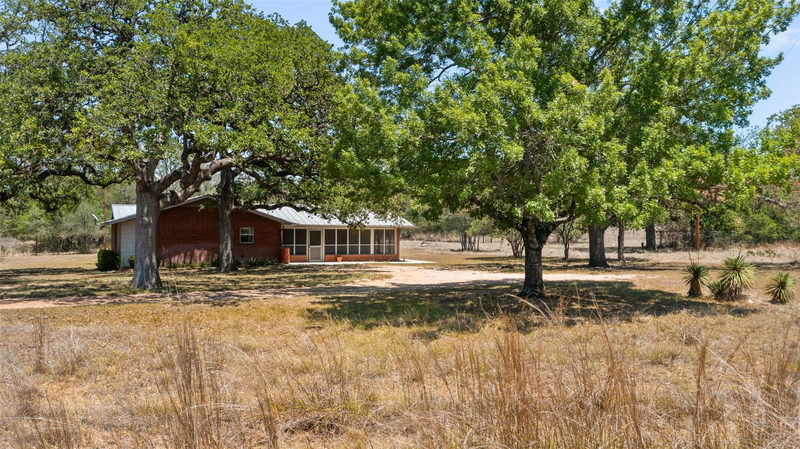 2942 Ranch Road 2766 — exterior