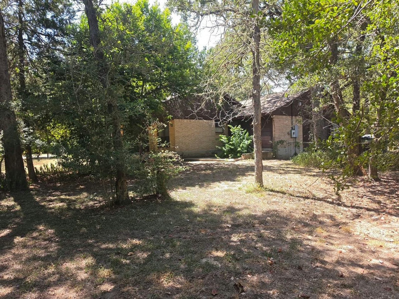 109 Pine Cone Ln — exterior
