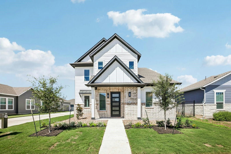7501 Boyd Haven Dr — exterior