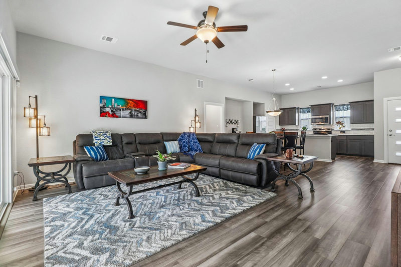 2701 Warren Cv — exterior
