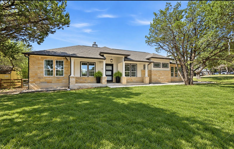 26 Persimmon Drive Dr — exterior