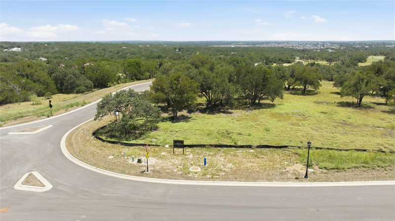 201 Lightning Ranch Rd — exterior